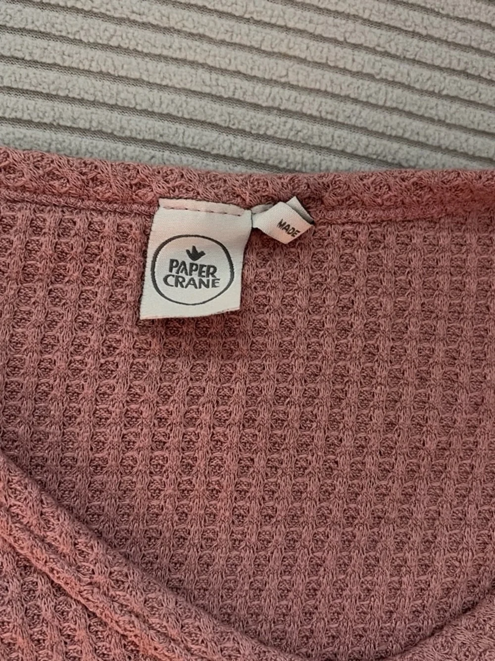 Pink Textured Short Sleeve Top - Picture 2 of 2